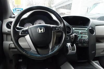 2011 Honda Pilot EX-L   - Photo 13 - Newark, NJ 07104