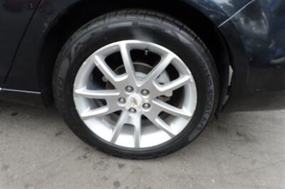 2011 Chevrolet Malibu LTZ - Photo 23 - Newark, NJ 07104