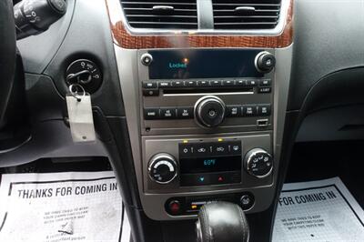 2011 Chevrolet Malibu LTZ - Photo 18 - Newark, NJ 07104