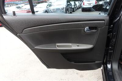 2011 Chevrolet Malibu LTZ - Photo 12 - Newark, NJ 07104