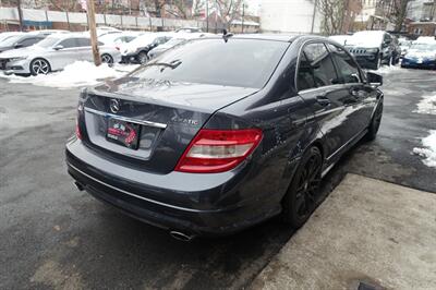 2011 Mercedes-Benz C 300 Sport 4MATIC - Photo 5 - Newark, NJ 07104