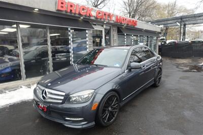 2011 Mercedes-Benz C 300 Sport 4MATIC - Photo 1 - Newark, NJ 07104