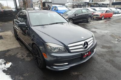 2011 Mercedes-Benz C 300 Sport 4MATIC - Photo 3 - Newark, NJ 07104