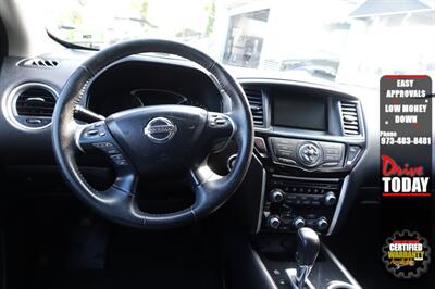 2014 Nissan Pathfinder SV   - Photo 13 - Newark, NJ 07104