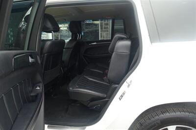 2016 Mercedes-Benz GL 450 4MATIC   - Photo 11 - Newark, NJ 07104