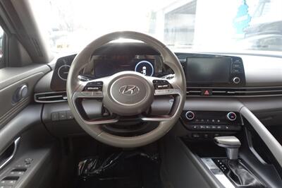 2021 Hyundai ELANTRA SEL   - Photo 13 - Newark, NJ 07104