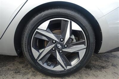 2021 Hyundai ELANTRA SEL   - Photo 25 - Newark, NJ 07104