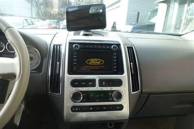 2010 Ford Edge Limited   - Photo 18 - Newark, NJ 07104