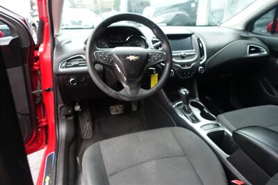 2016 Chevrolet Cruze LT Auto - Photo 13 - Newark, NJ 07104