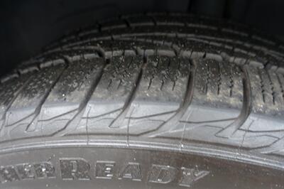 2014 Ford Explorer Sport   - Photo 26 - Newark, NJ 07104