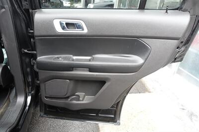 2014 Ford Explorer Sport   - Photo 18 - Newark, NJ 07104