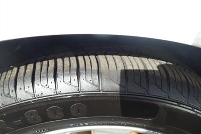 2012 Hyundai SONATA SE - Photo 23 - Newark, NJ 07104