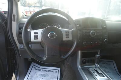 2011 Nissan Pathfinder SV   - Photo 15 - Newark, NJ 07104