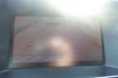 2011 Nissan Pathfinder SV   - Photo 23 - Newark, NJ 07104