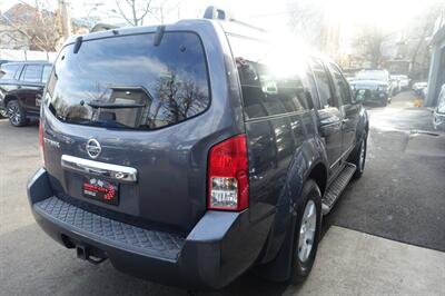 2011 Nissan Pathfinder SV   - Photo 5 - Newark, NJ 07104