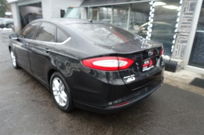 2014 Ford Fusion SE - Photo 6 - Newark, NJ 07104