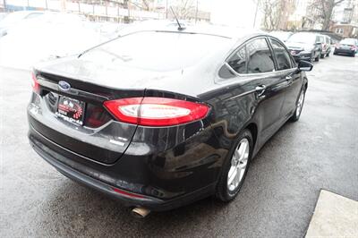2014 Ford Fusion SE - Photo 5 - Newark, NJ 07104