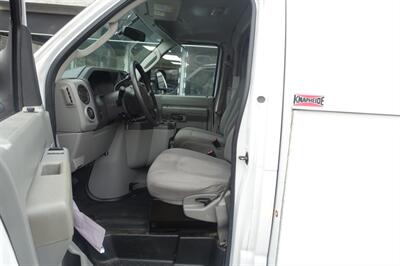 2013 Ford E-350 SD   - Photo 9 - Newark, NJ 07104