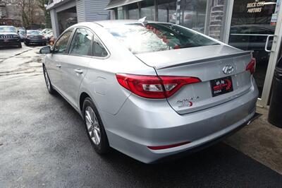 2016 Hyundai SONATA   - Photo 6 - Newark, NJ 07104
