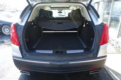 2018 Cadillac XT5 Premium Luxury   - Photo 22 - Newark, NJ 07104