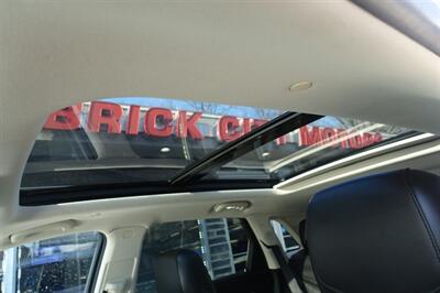 2018 Cadillac XT5 Premium Luxury   - Photo 21 - Newark, NJ 07104