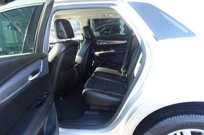 2018 Cadillac XT5 Premium Luxury   - Photo 11 - Newark, NJ 07104
