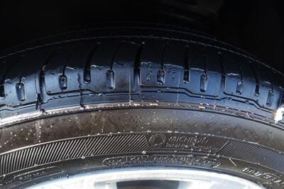 2018 Cadillac XT5 Premium Luxury   - Photo 25 - Newark, NJ 07104