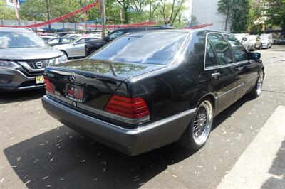 1994 Mercedes-Benz S 320   - Photo 5 - Newark, NJ 07104
