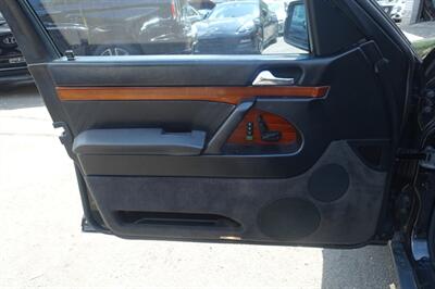 1994 Mercedes-Benz S 320   - Photo 10 - Newark, NJ 07104