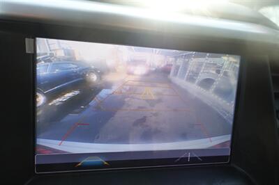 2018 GMC Acadia SLT-1   - Photo 22 - Newark, NJ 07104