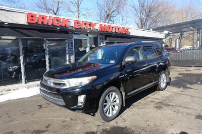 2013 Toyota Highlander Hybrid Limited - Photo 1 - Newark, NJ 07104