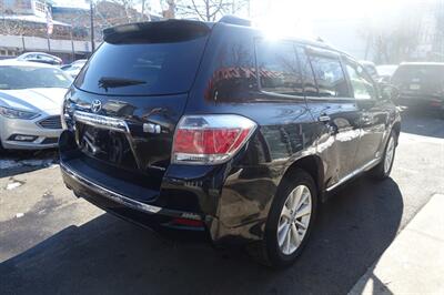2013 Toyota Highlander Hybrid Limited - Photo 8 - Newark, NJ 07104
