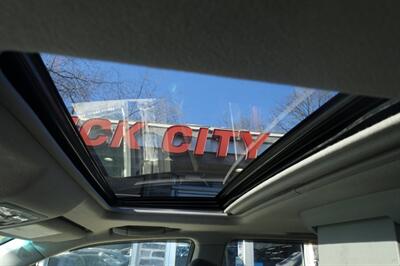 2013 Toyota Highlander Hybrid Limited - Photo 24 - Newark, NJ 07104