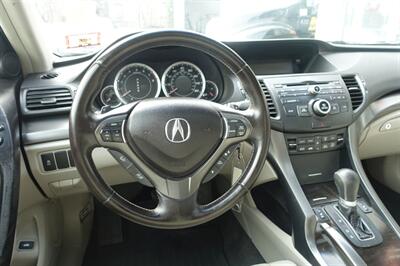 2011 Acura TSX w/Tech - Photo 13 - Newark, NJ 07104