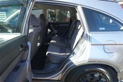 2007 Honda CR-V LX - Photo 11 - Newark, NJ 07104