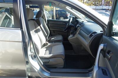 2007 Honda CR-V LX - Photo 14 - Newark, NJ 07104