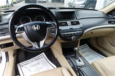 2012 Honda Accord EX-L V6   - Photo 12 - Newark, NJ 07104