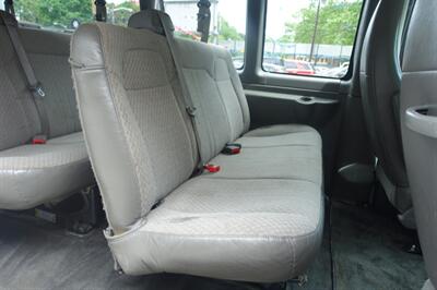 2014 Chevrolet Express LT 3500   - Photo 17 - Newark, NJ 07104