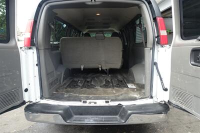 2014 Chevrolet Express LT 3500   - Photo 21 - Newark, NJ 07104