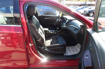 2015 Chevrolet Impala LT   - Photo 14 - Newark, NJ 07104