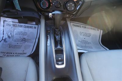 2020 Honda HR-V LX   - Photo 20 - Newark, NJ 07104