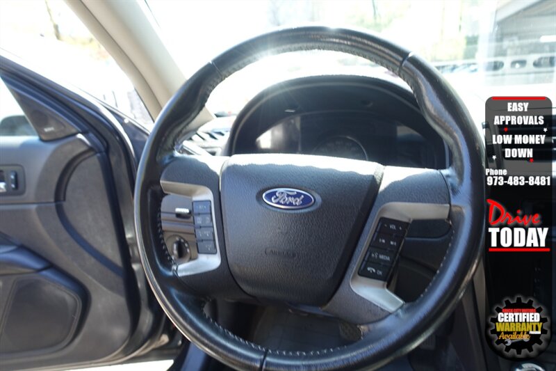 2010 Ford Fusion Hybrid photo