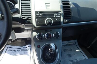2012 Nissan Sentra 2.0 - Photo 17 - Newark, NJ 07104