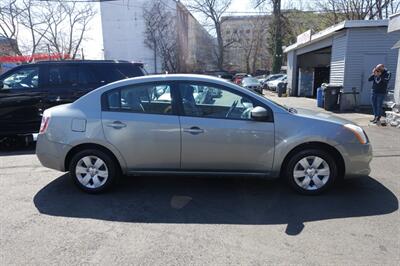 2012 Nissan Sentra 2.0 - Photo 4 - Newark, NJ 07104