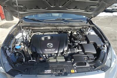 2016 Mazda Mazda3 i Touring - Photo 25 - Newark, NJ 07104