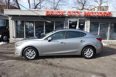 2016 Mazda Mazda3 i Touring - Photo 4 - Newark, NJ 07104