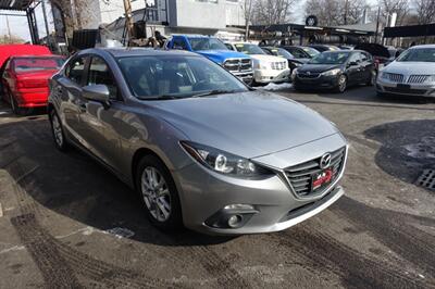 2016 Mazda Mazda3 i Touring - Photo 3 - Newark, NJ 07104