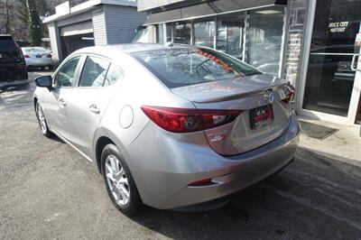 2016 Mazda Mazda3 i Touring - Photo 6 - Newark, NJ 07104