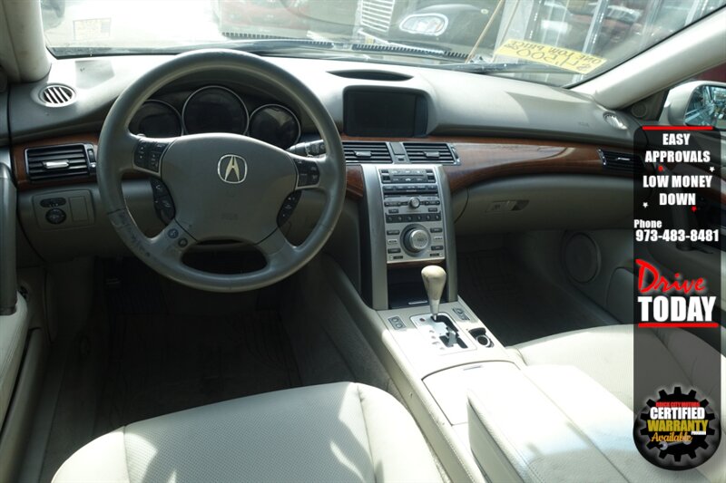 2005 Acura RL 3.5 photo