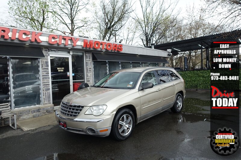 2007 Chrysler Pacifica Touring photo